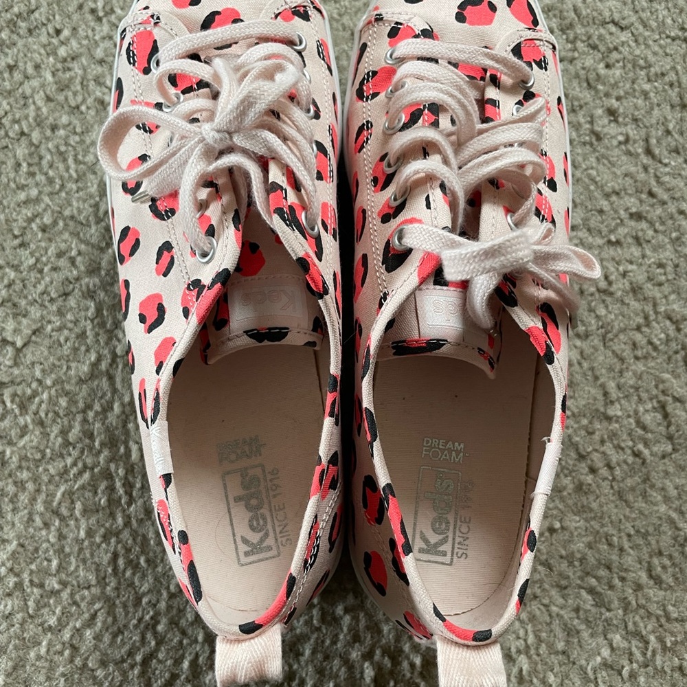 Keds Triple up canvas sneakers! Pink cheetah, size 10